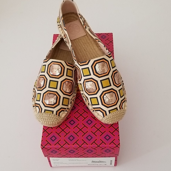 Tory burch Cecily Sequin Embellished Espadrille - Picture 9 of 10